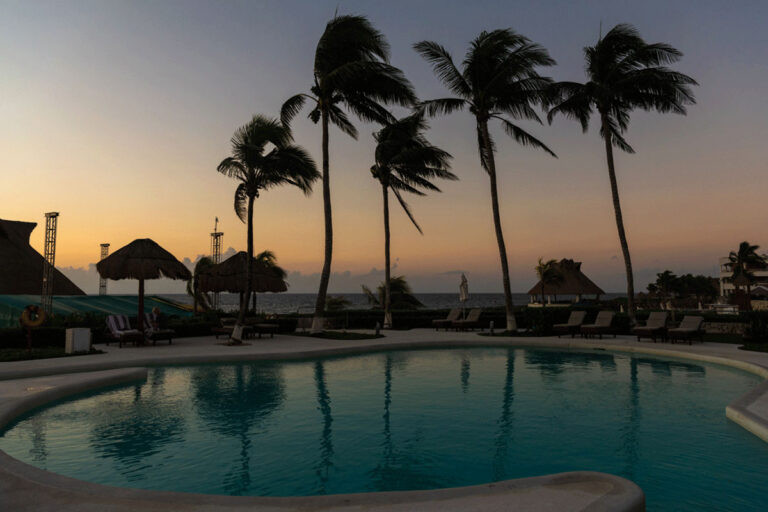 PELP27_Resort-Pools-6